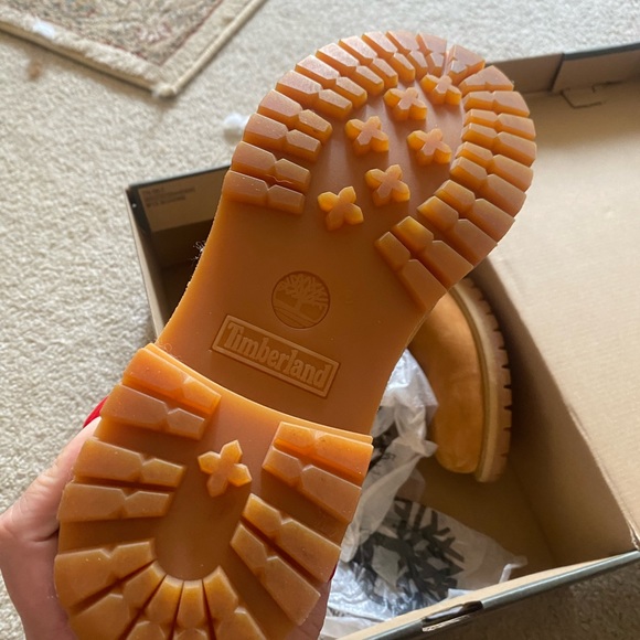 Only worn 1x timberland boots - Picture 2 of 4